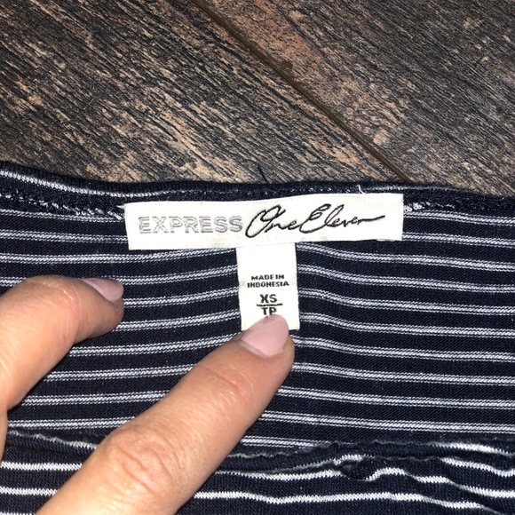 Top - Picture 3 of 3